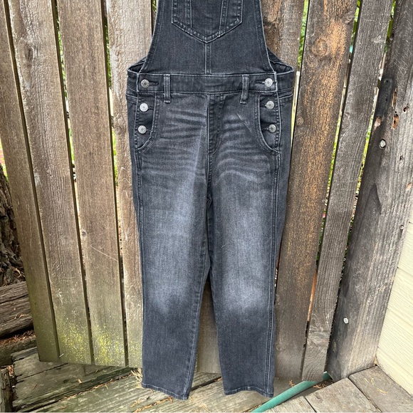 Old Navy Skinny Overalls In Washed Black Sz 4 Petite - Picture 4 of 16